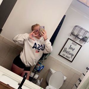 Meet your Posher, Perri